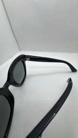 Gucci Bee Star Sunglasses - Image 5