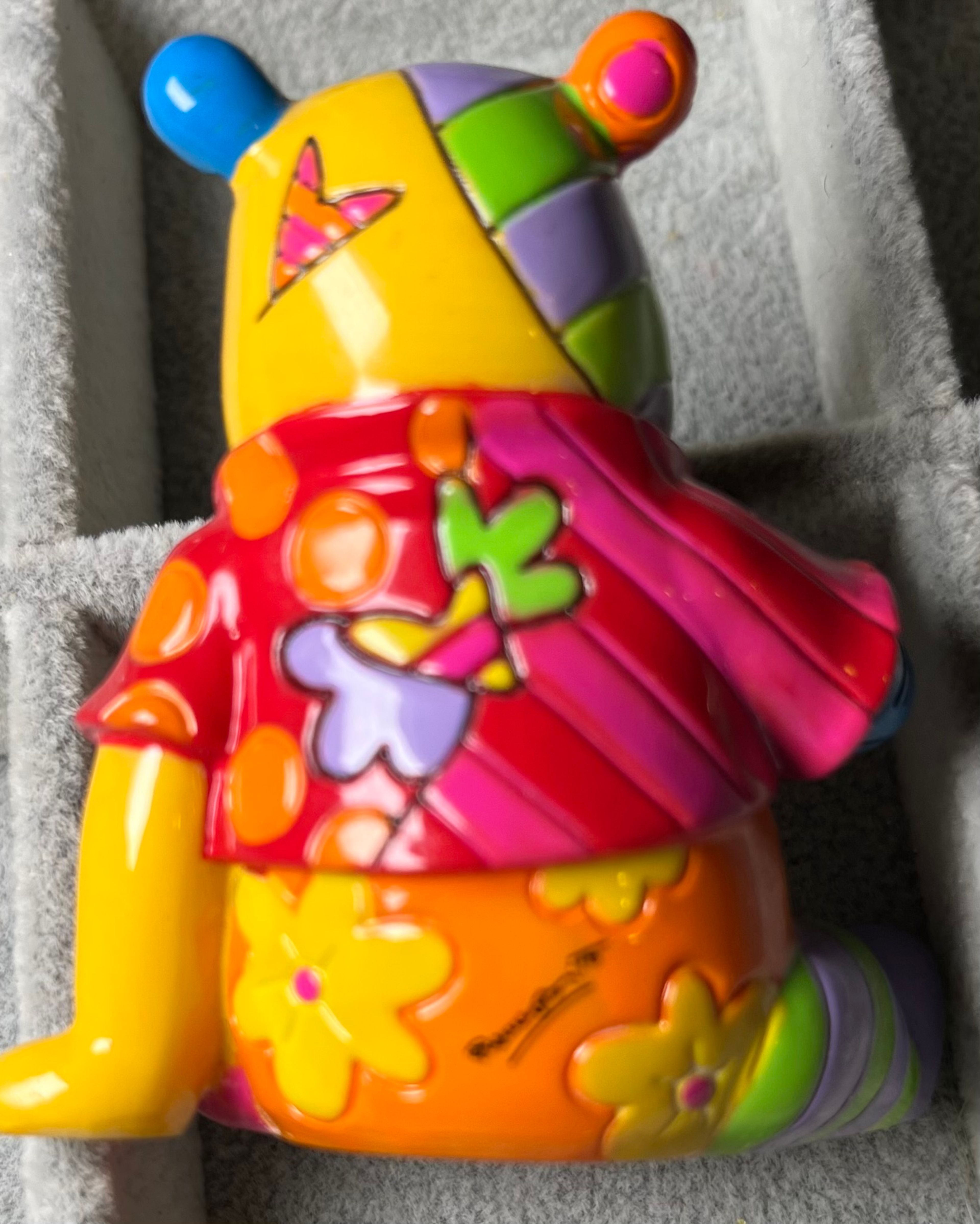 Disney Britto Winnie the Pooh Mini Figurine - Image 2