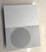 Xbox One S - Image 4
