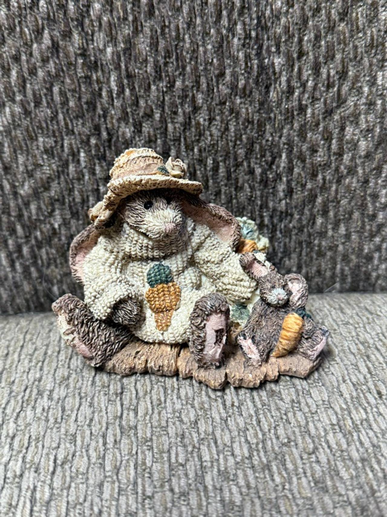 Boyds Bears Charlotte & Bebe Gardeners Figurine #2229