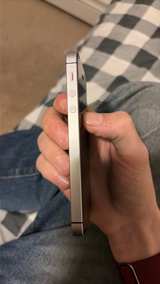 Apple iPhone SE (1st generation) - Image 6