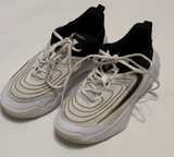 Nike Air Deldon Basketball Shoes - Image 1