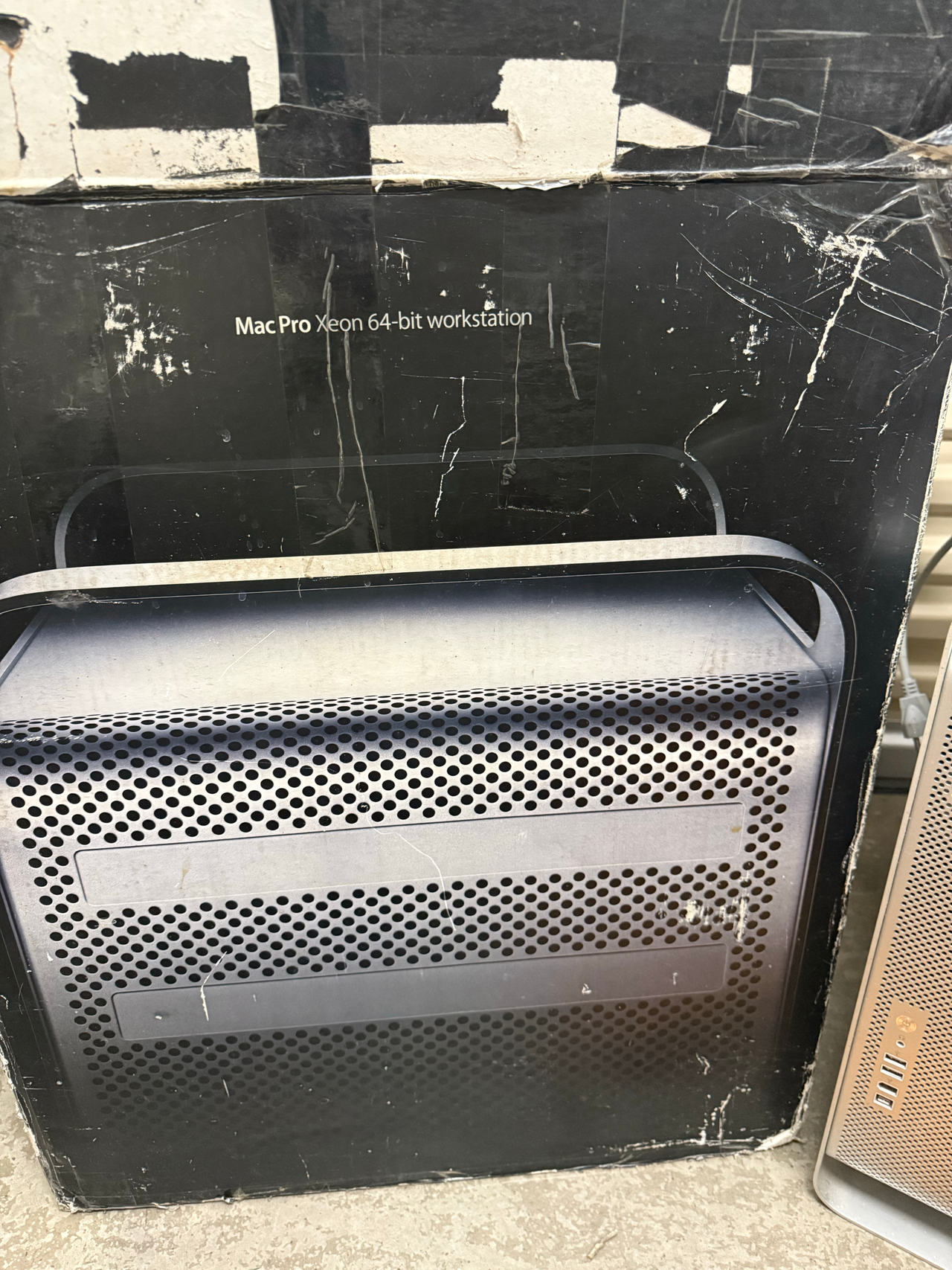 Apple Mac Pro Xeon 64-bit workstation (2006)