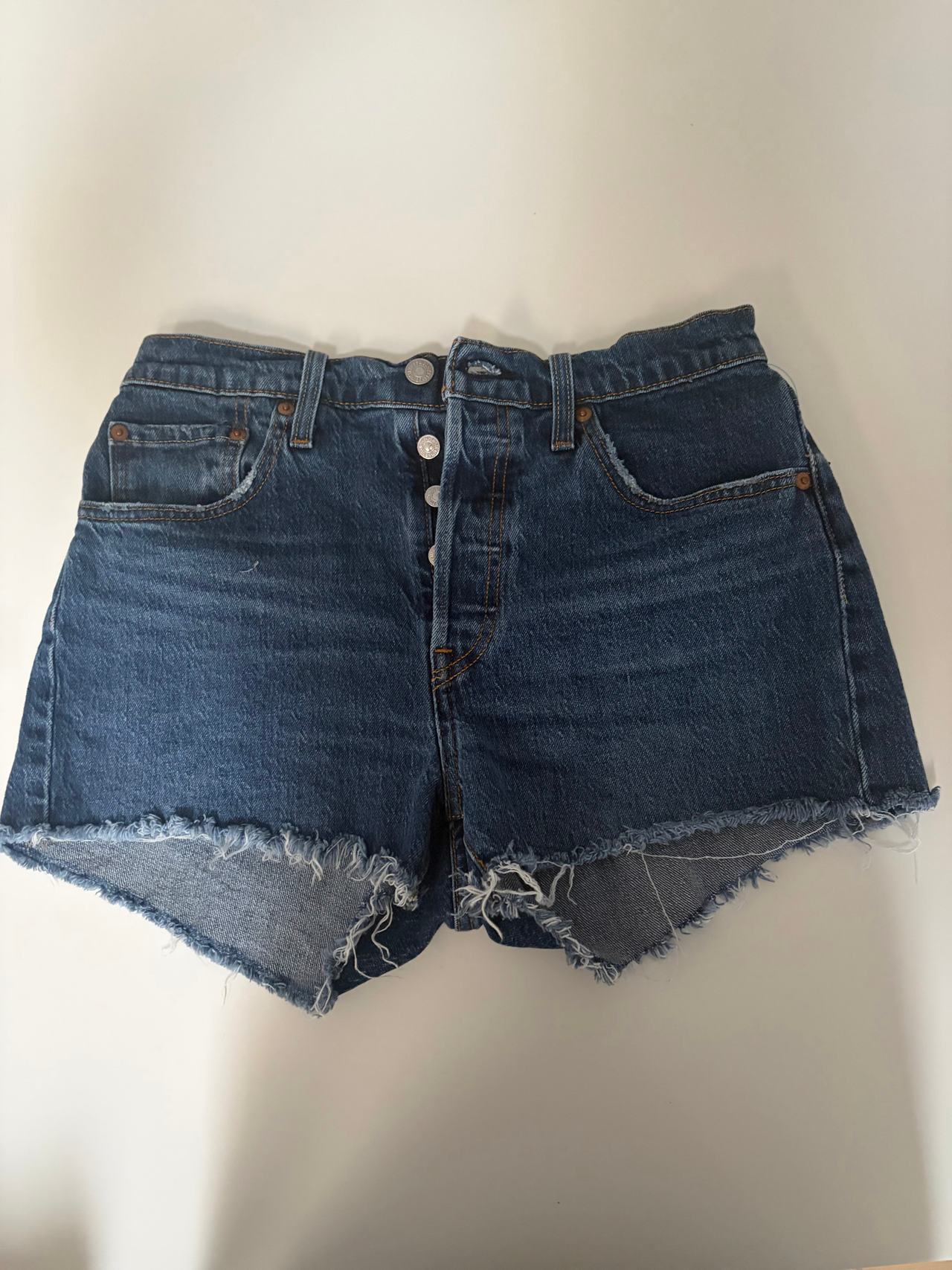 Levi's Women's 501 Original Shorts 26