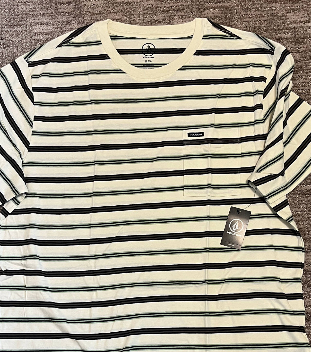 Volcom Men's Striped Pocket T-Shirt L