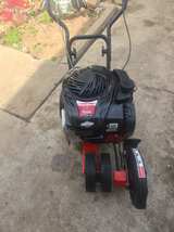 Troy-Bilt TB554 Lawn Edger - Image 2