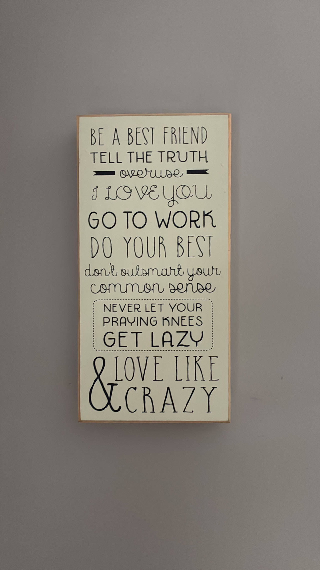 Be A Best Friend Wooden Wall Decor