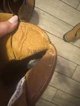 Women's Ariat Fat Bsby Ostrich Leather Cowboy Boots SIZE 9.5 - Image 3