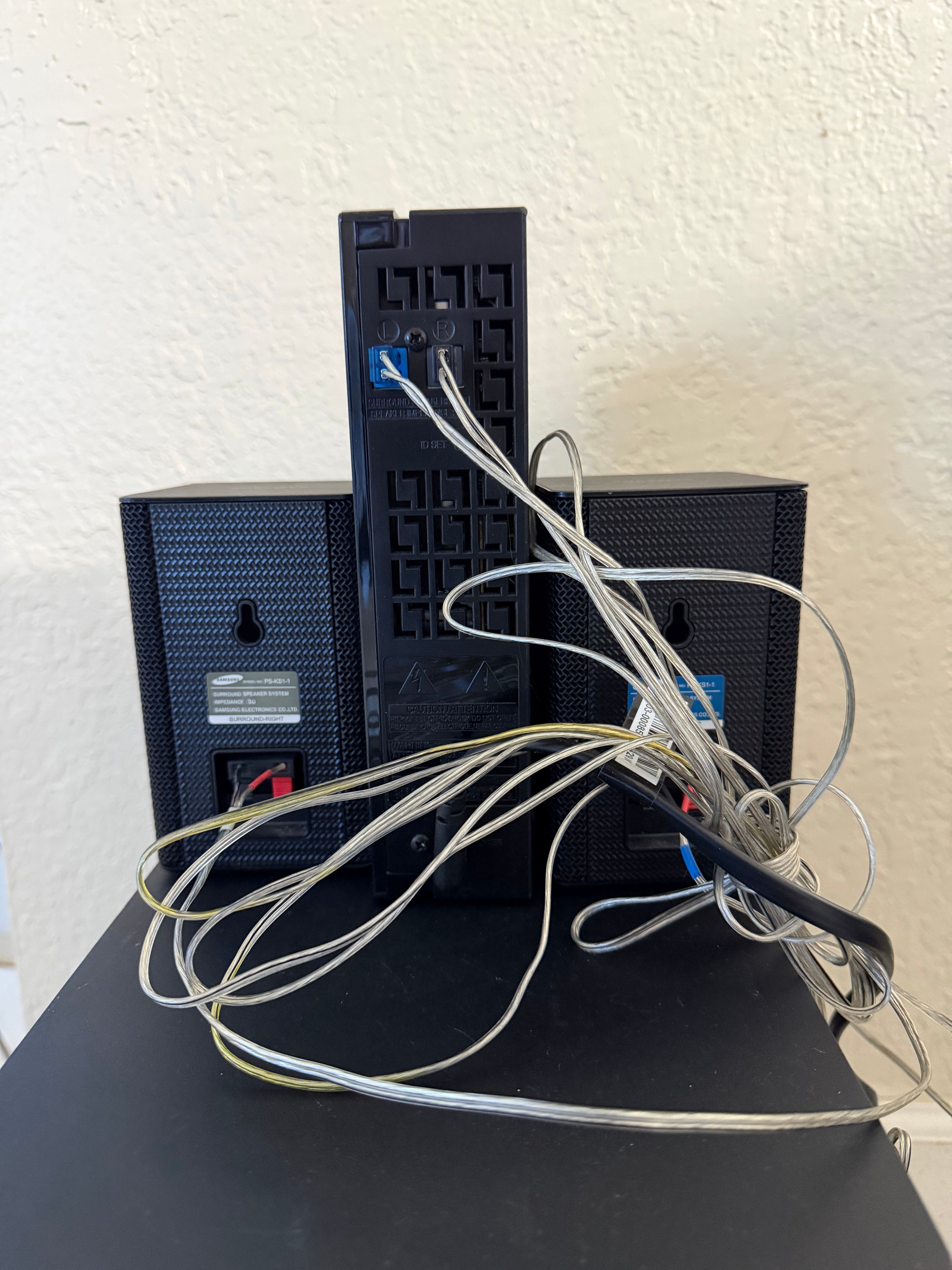 Samsung SWA-8500S Wireless Rear Speaker Kit - Image 6