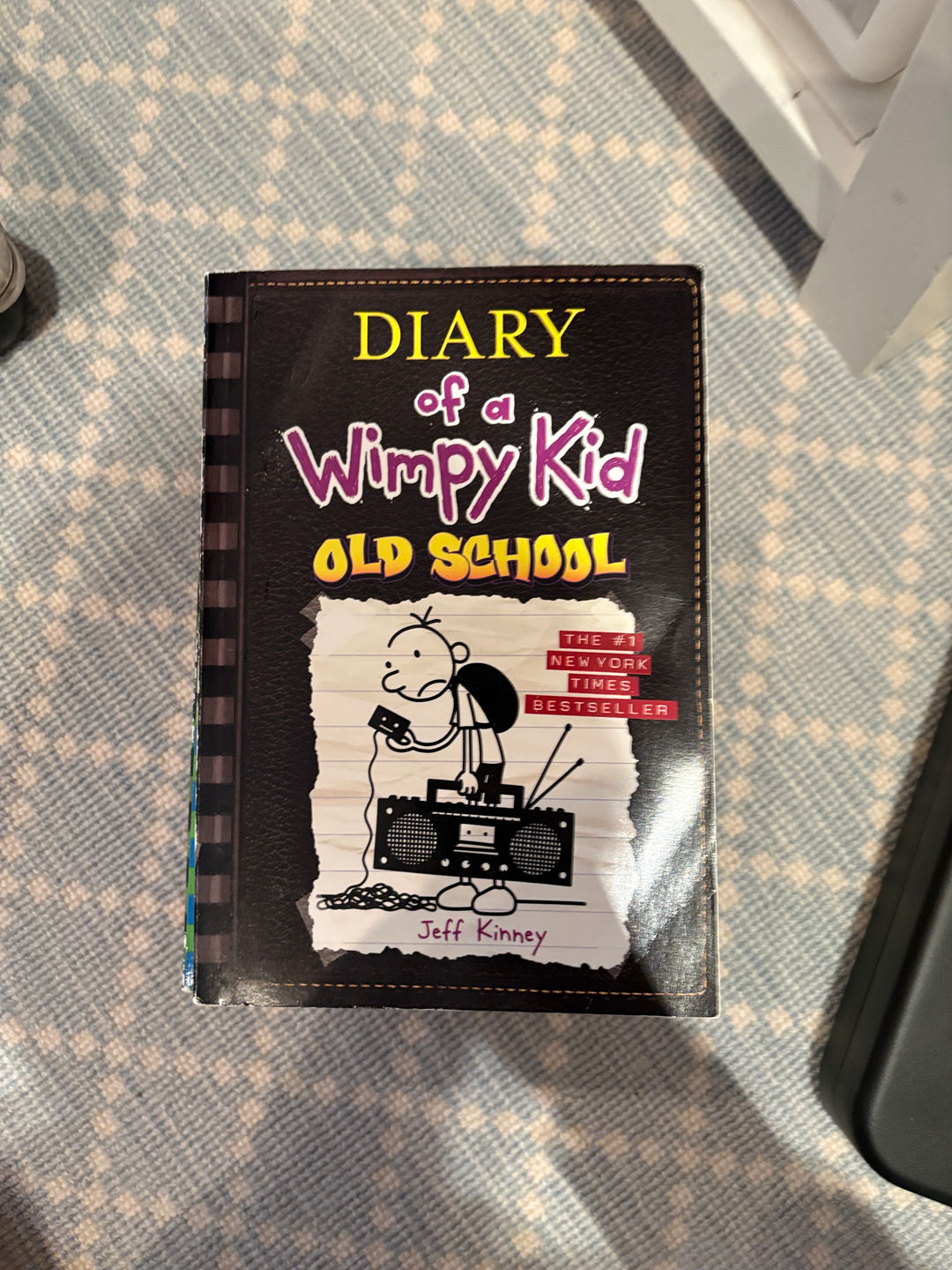 Diary of a Wimpy Kid: Old School (Book 10)