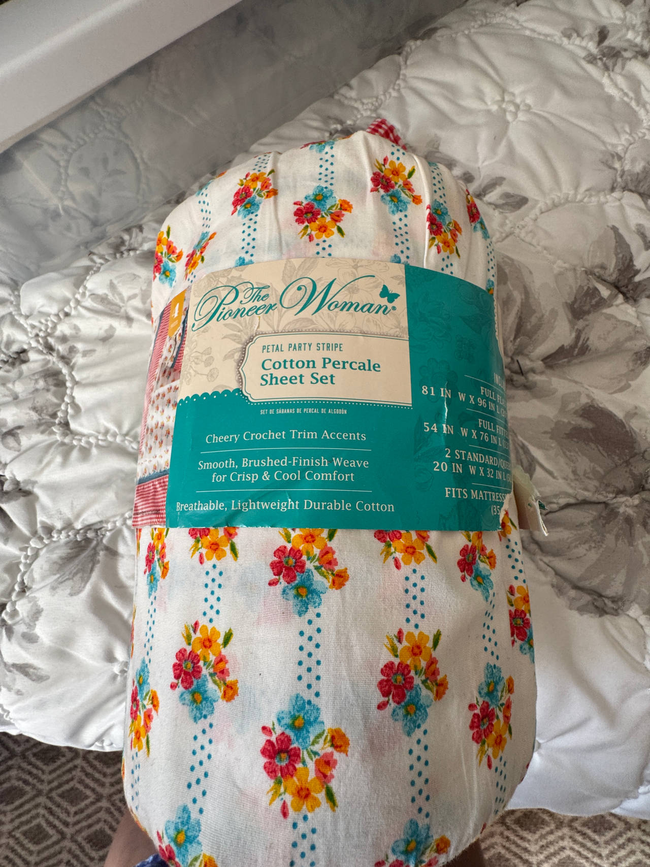 The Pioneer Woman Cotton Percale Sheet Set