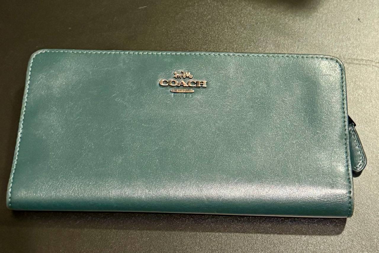 Coach Leather Slim Envelope Wallet