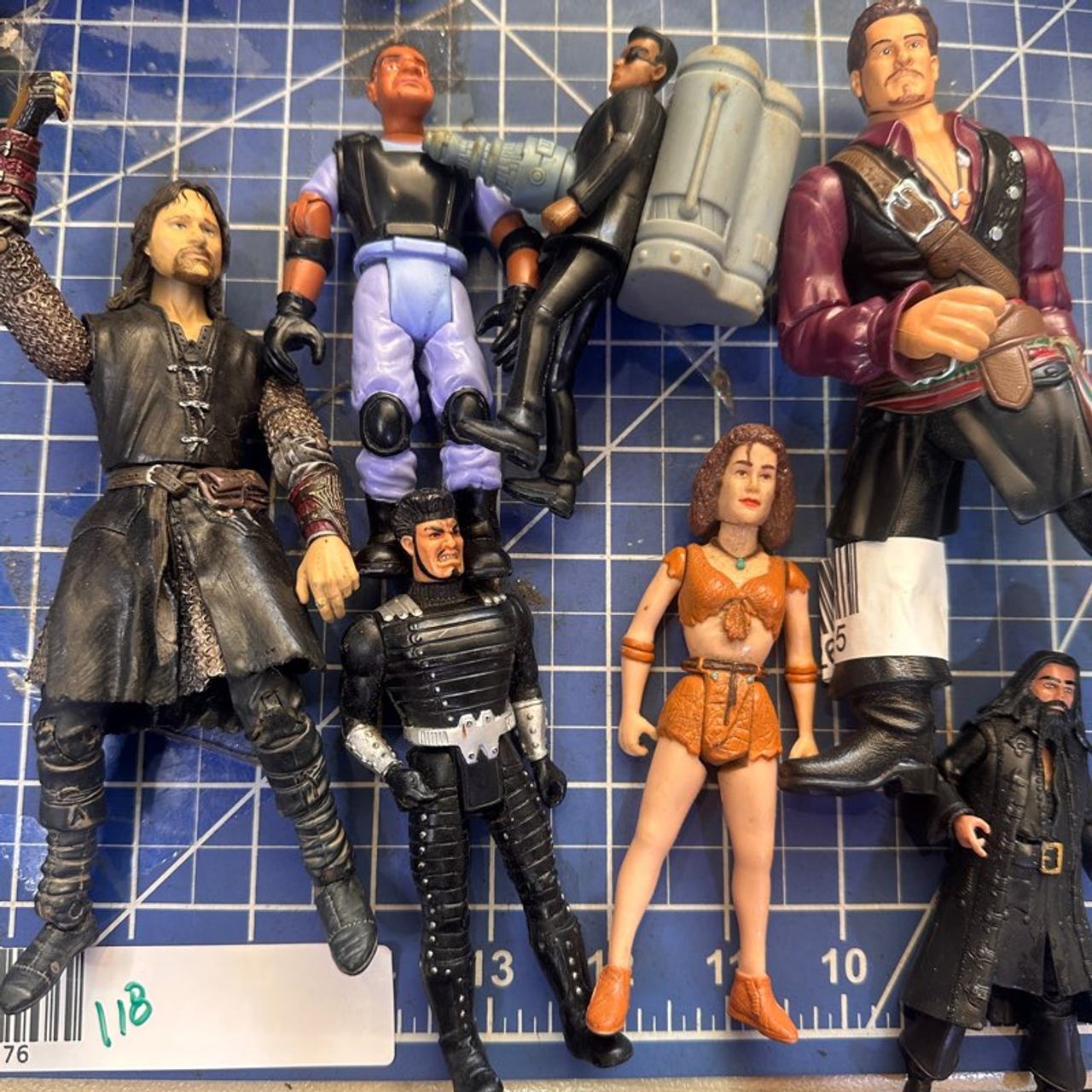 Vintage 90s Movie Action Figure Lot - LOTR, MIB, Ghostbusters & More