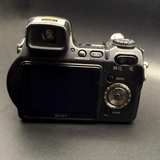 Sony Cyber-shot DSC-H9 Digital Camera - Image 6