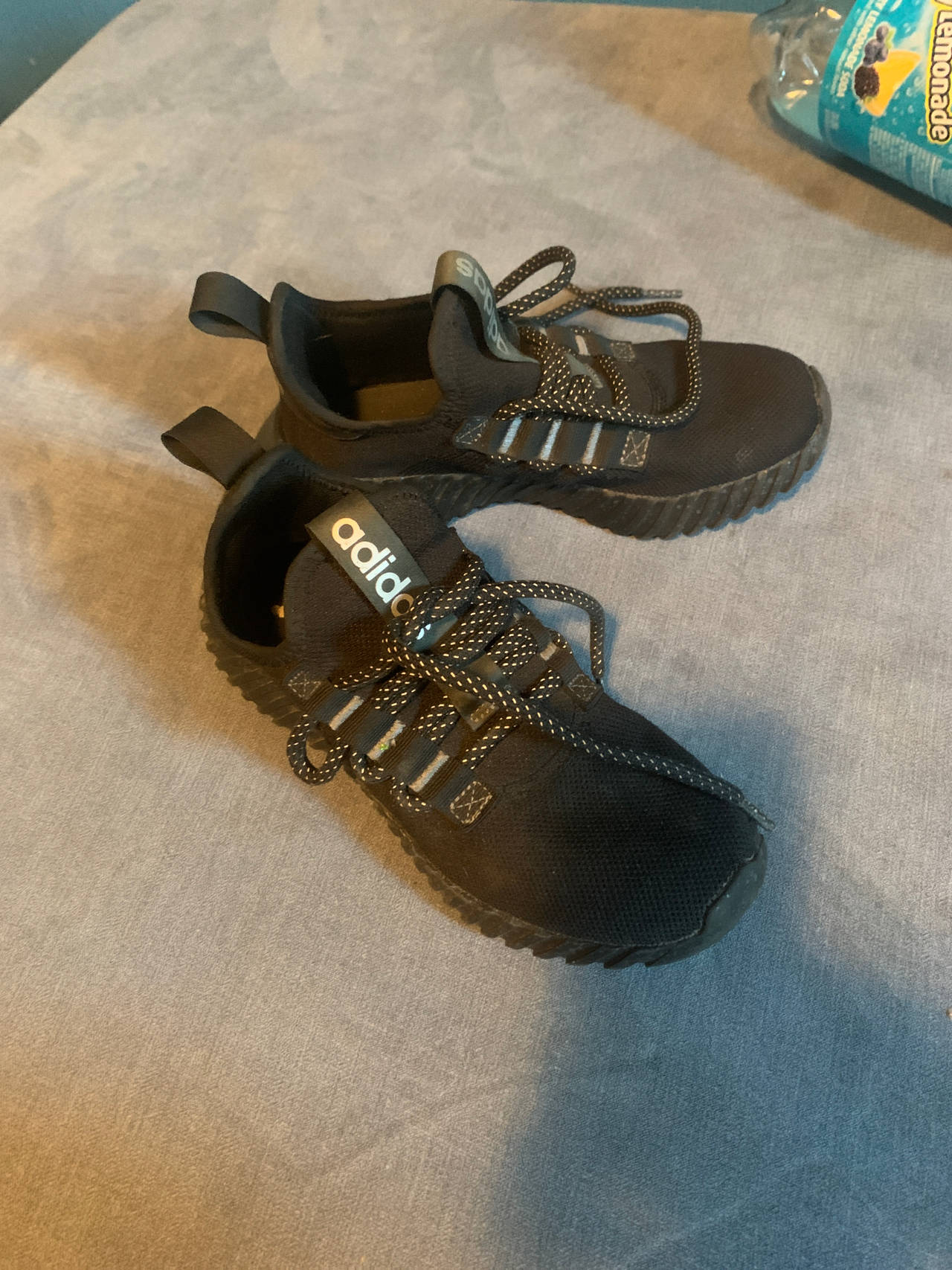 Adidas Kids' Sneakers size 6