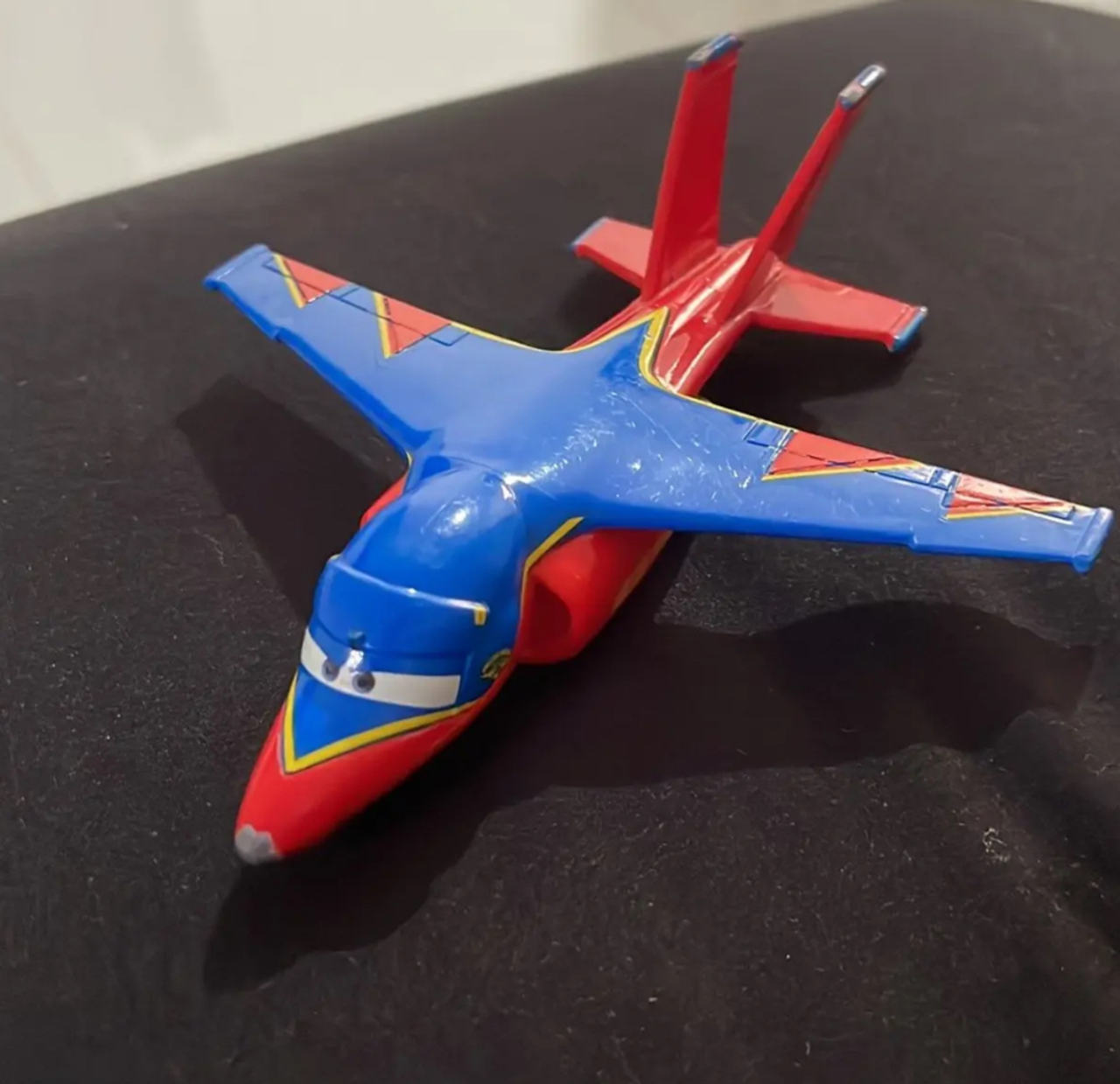 Disney Planes FALCON HAWK diecast plane collectible collection vehicle.