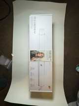 T3 SinglePass Curl X 1.25" White & Rose Gold Curling Iron - Image 1