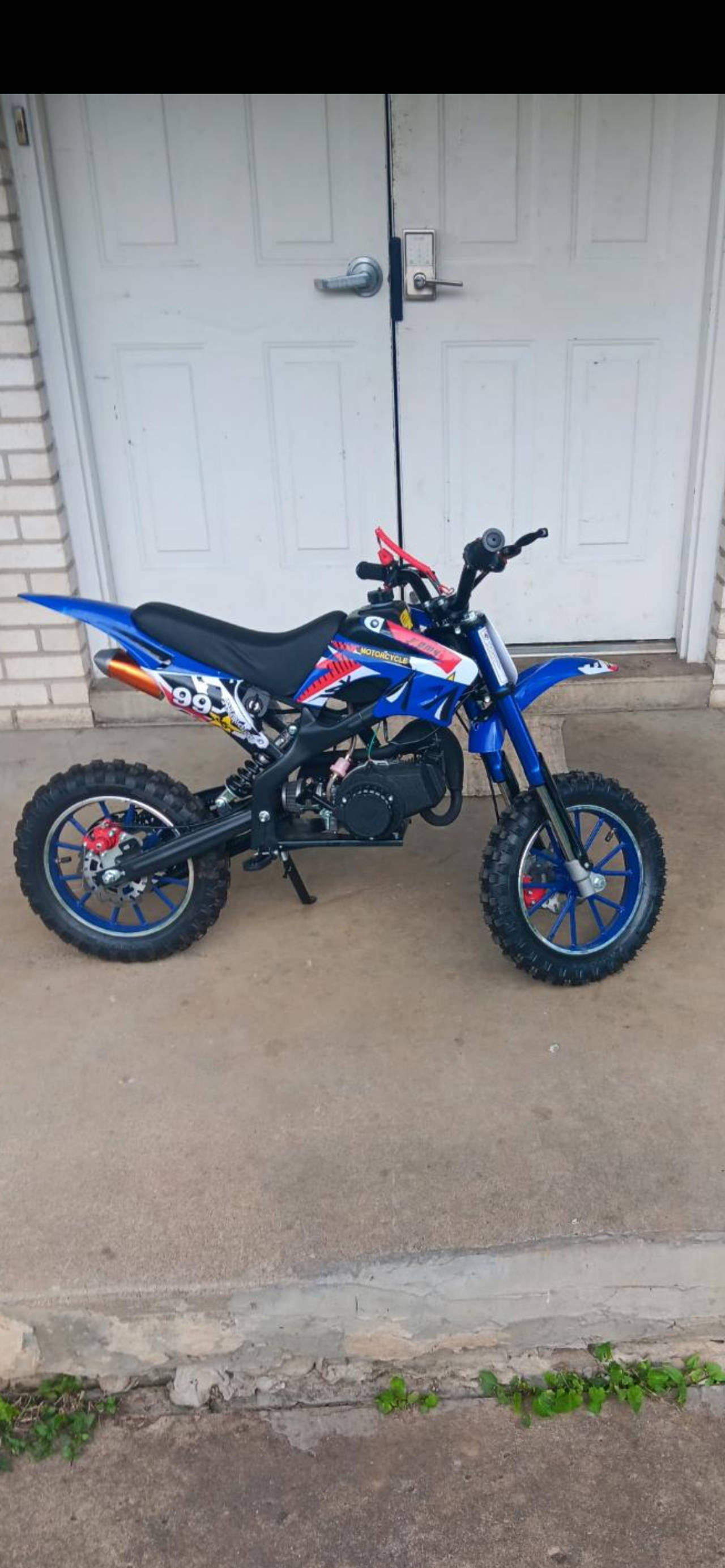 49cc 2-Stroke Gas Mini Dirt Bike Pit Bike