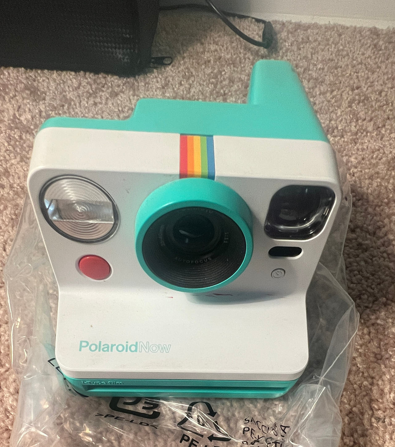 Polaroid Now Instant Camera no film