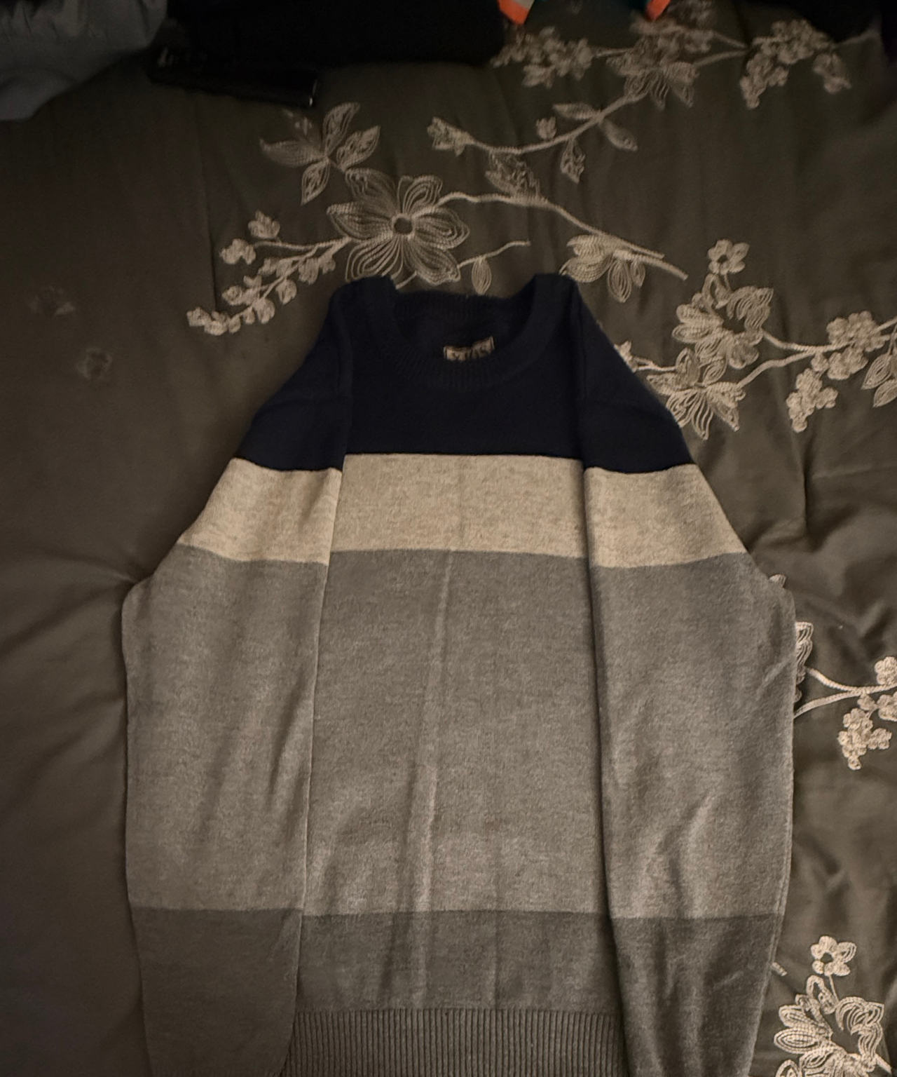 Men's Colorblock Striped Crewneck Sweater