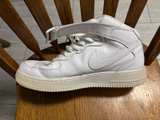 Nike Air Force 1 Mid White - Image 1