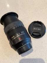 Nikon AF-S DX 18-200mm f/1.3-5.6G VR Lens - Image 2