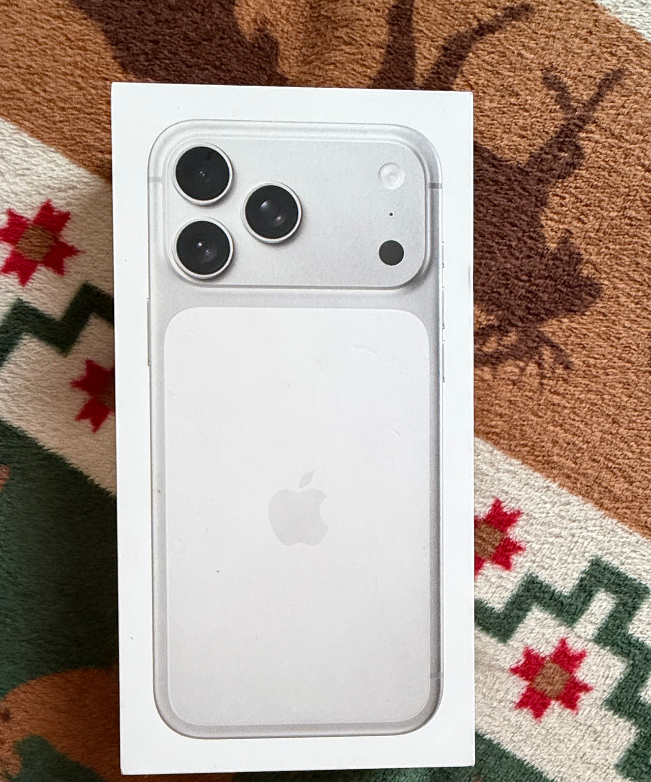 Apple iPhone 17 Pro Max White Titanium