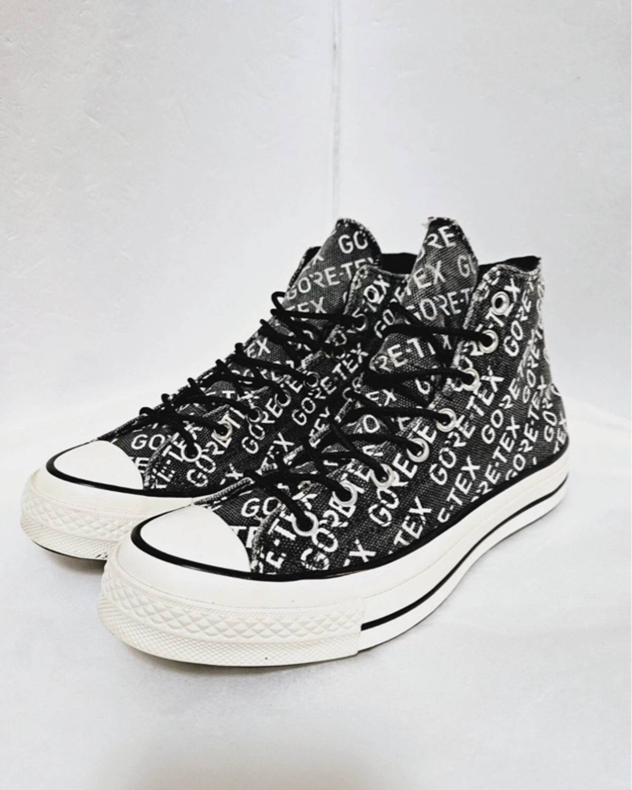 Converse Chuck Taylor All Star High Gore-Tex Print Black/White size 8
