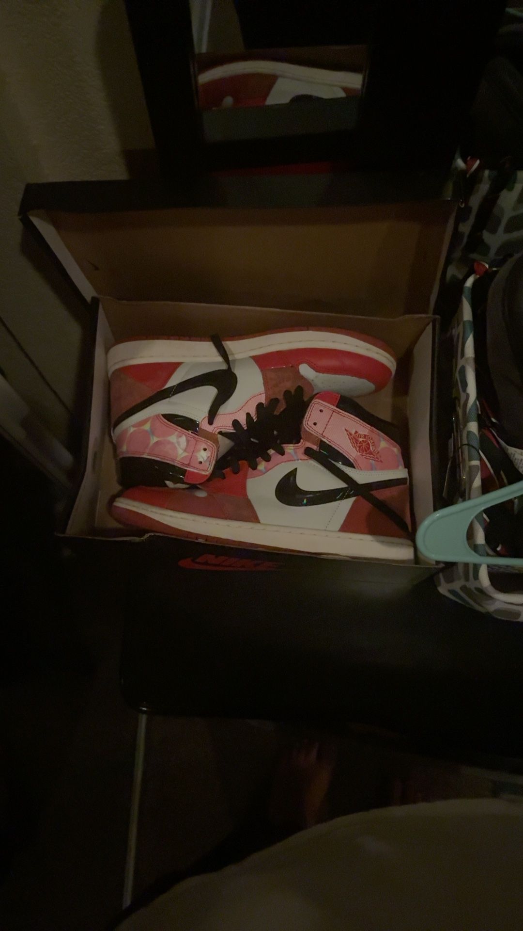 Nike Air Jordan 1 Retro High OG Spider-Man Across the Spider-Verse