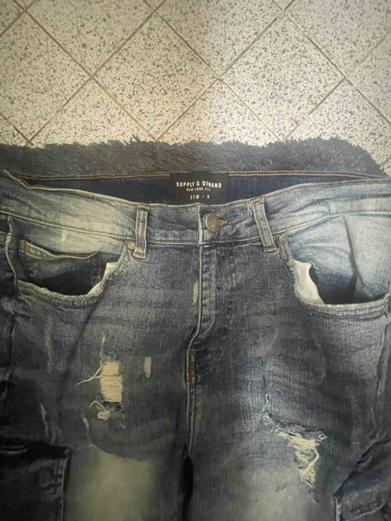 Supply & Demand 32W M Slim Tapered Distressed Blue Jeans 
