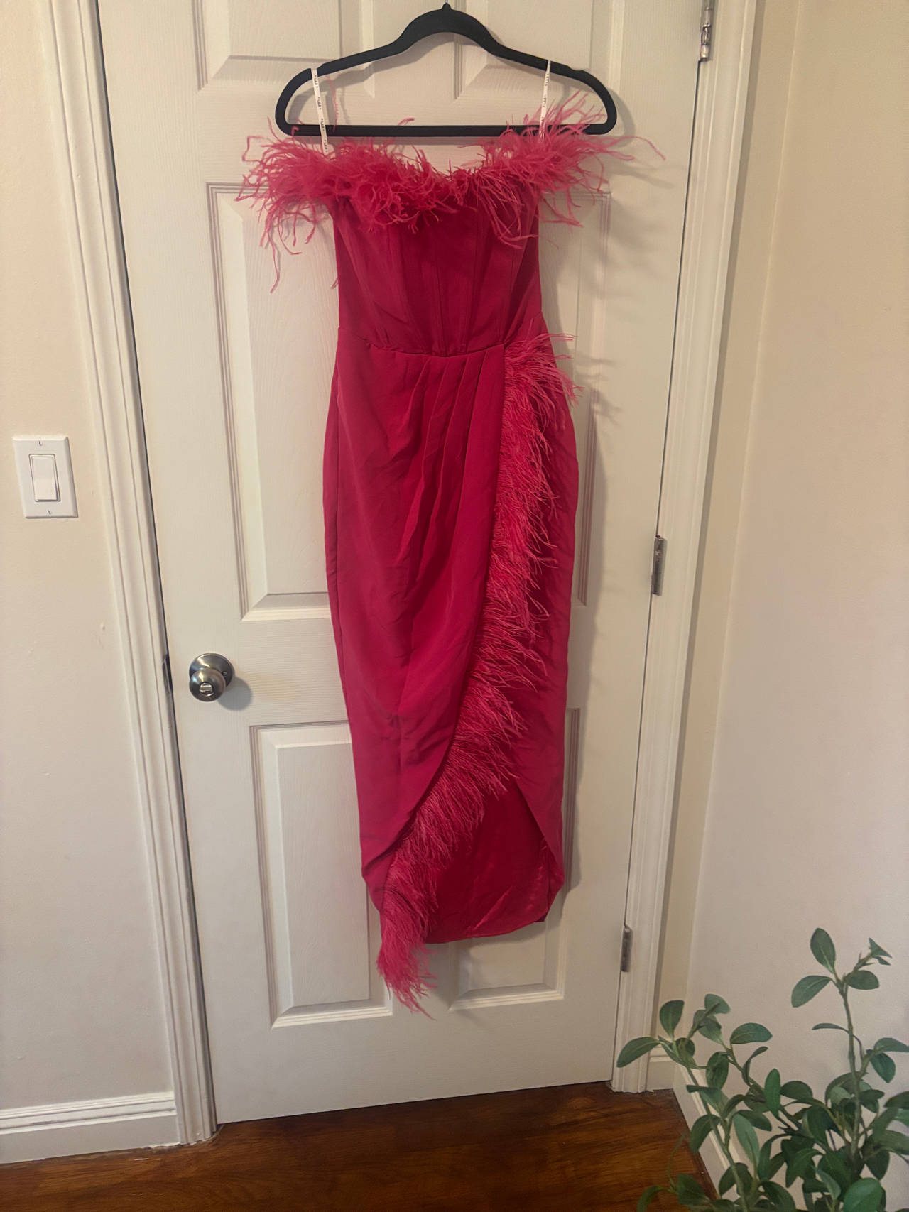 Feather Trim Off-Shoulder Cocktail Dress