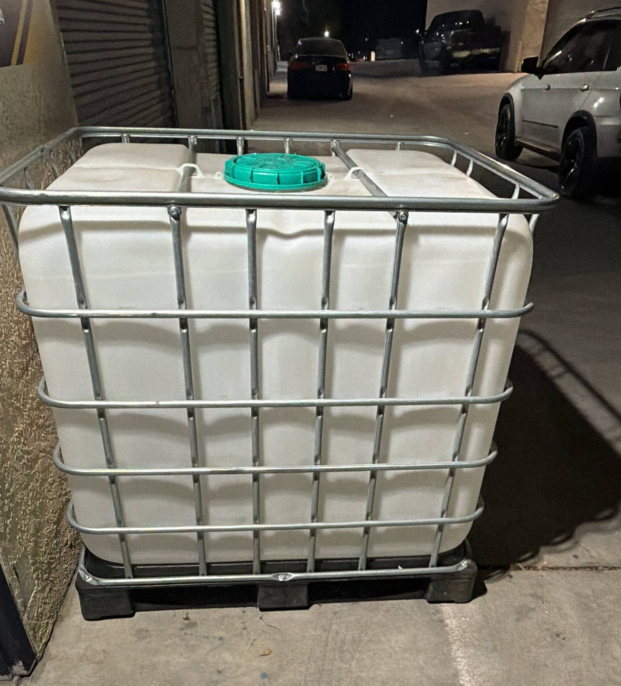 IBC Tote Water Tank