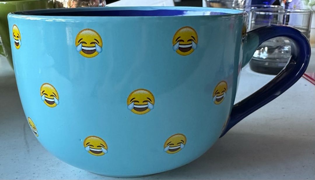 Generic Smiley Face Ceramic Mug
