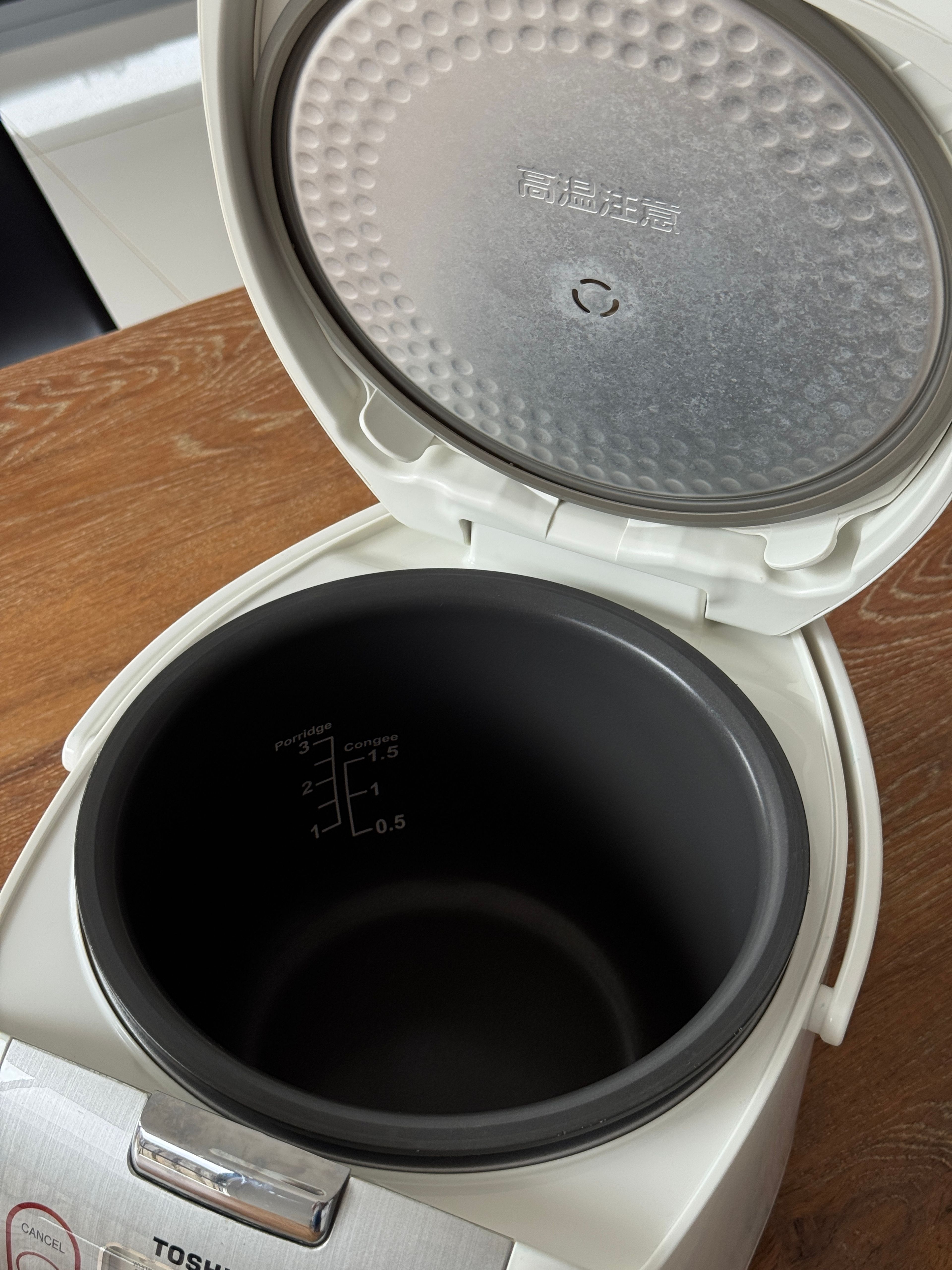 Toshiba Rice Cooker - Image 4