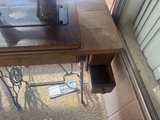 Singer Sewing Machine - Image 2