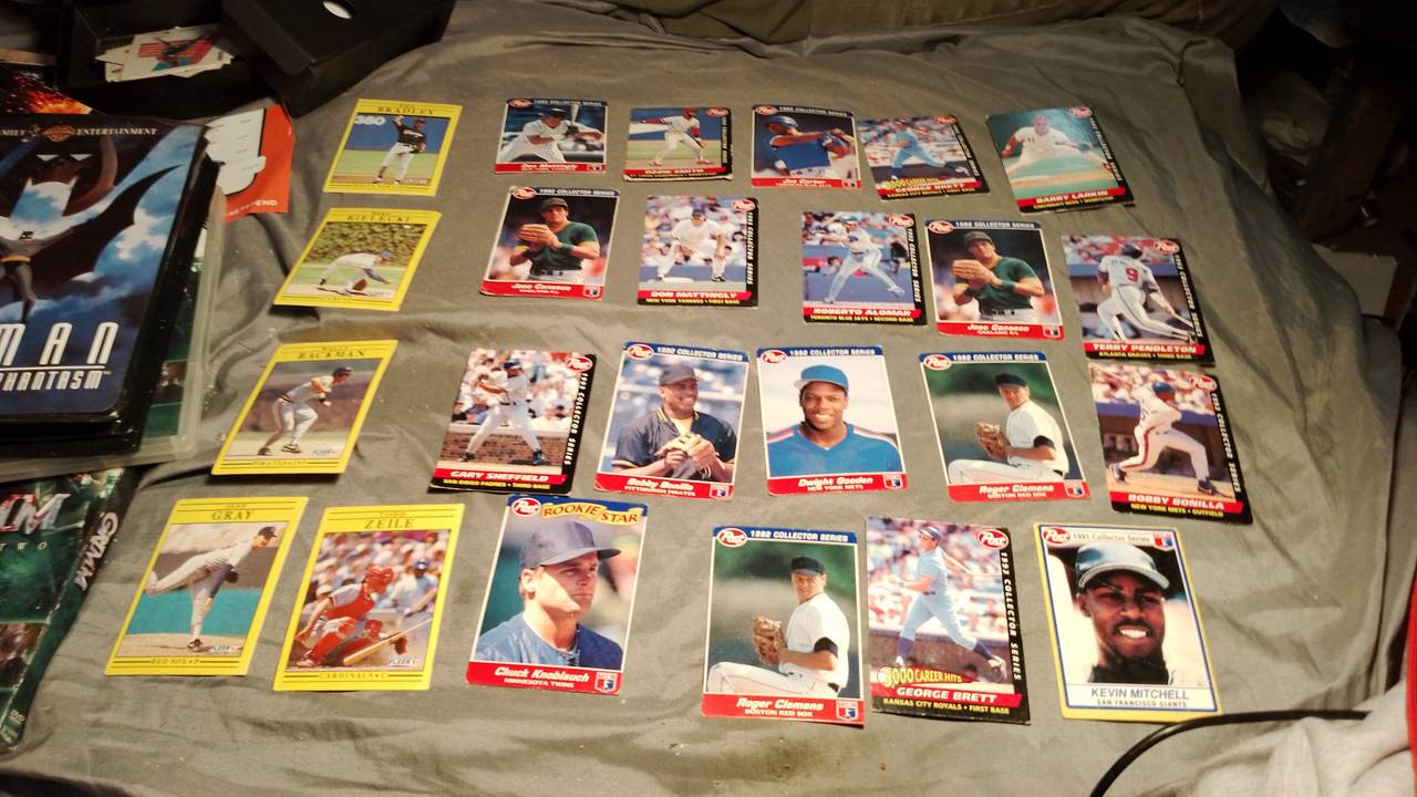 Donruss Baseball Cards Lot