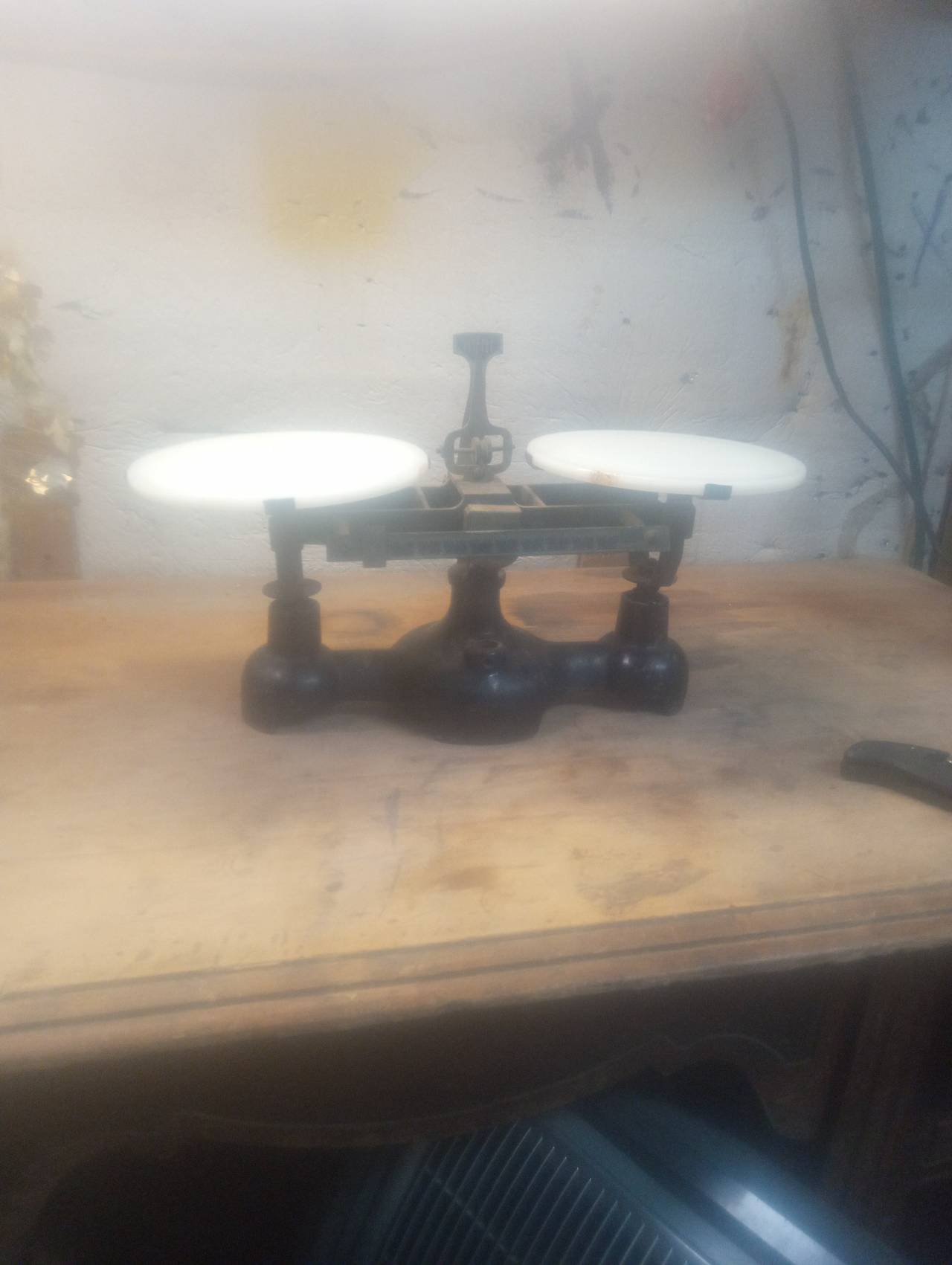 Torsion Balance Co. Antique Apothecary Scale