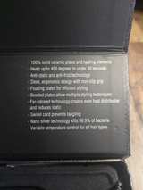 Hair Tamer Professional Ceramic Flat Iron New - Image 4