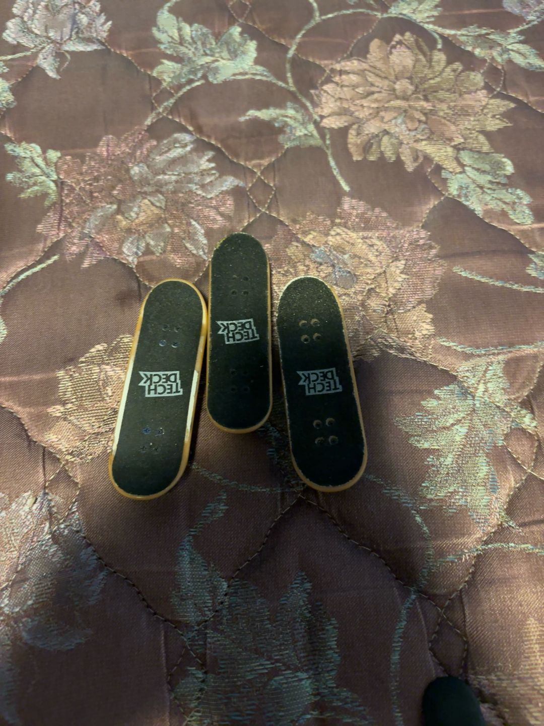 Tech Deck Fingerboard Mini Skateboard