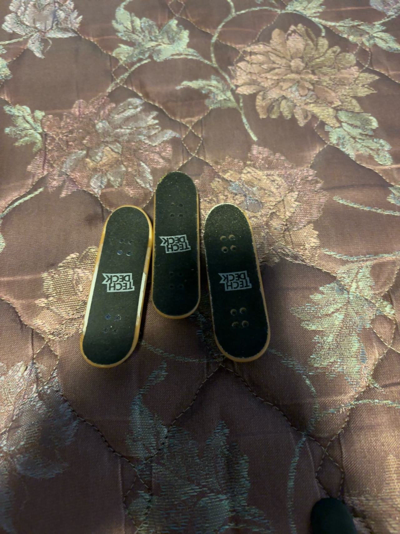 Tech Deck Fingerboard Mini Skateboard