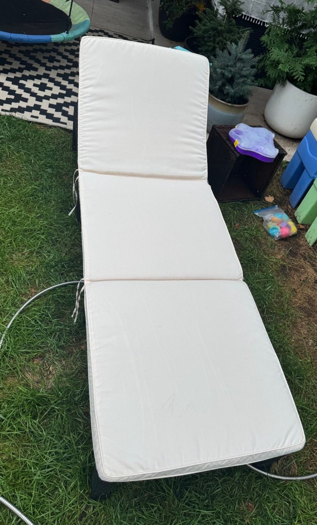 Outdoor Chaise Lounge Chair