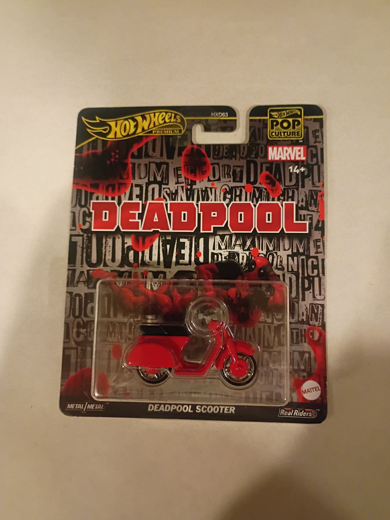 Hot Wheels Premium Pop Culture Marvel Deadpool Scooter