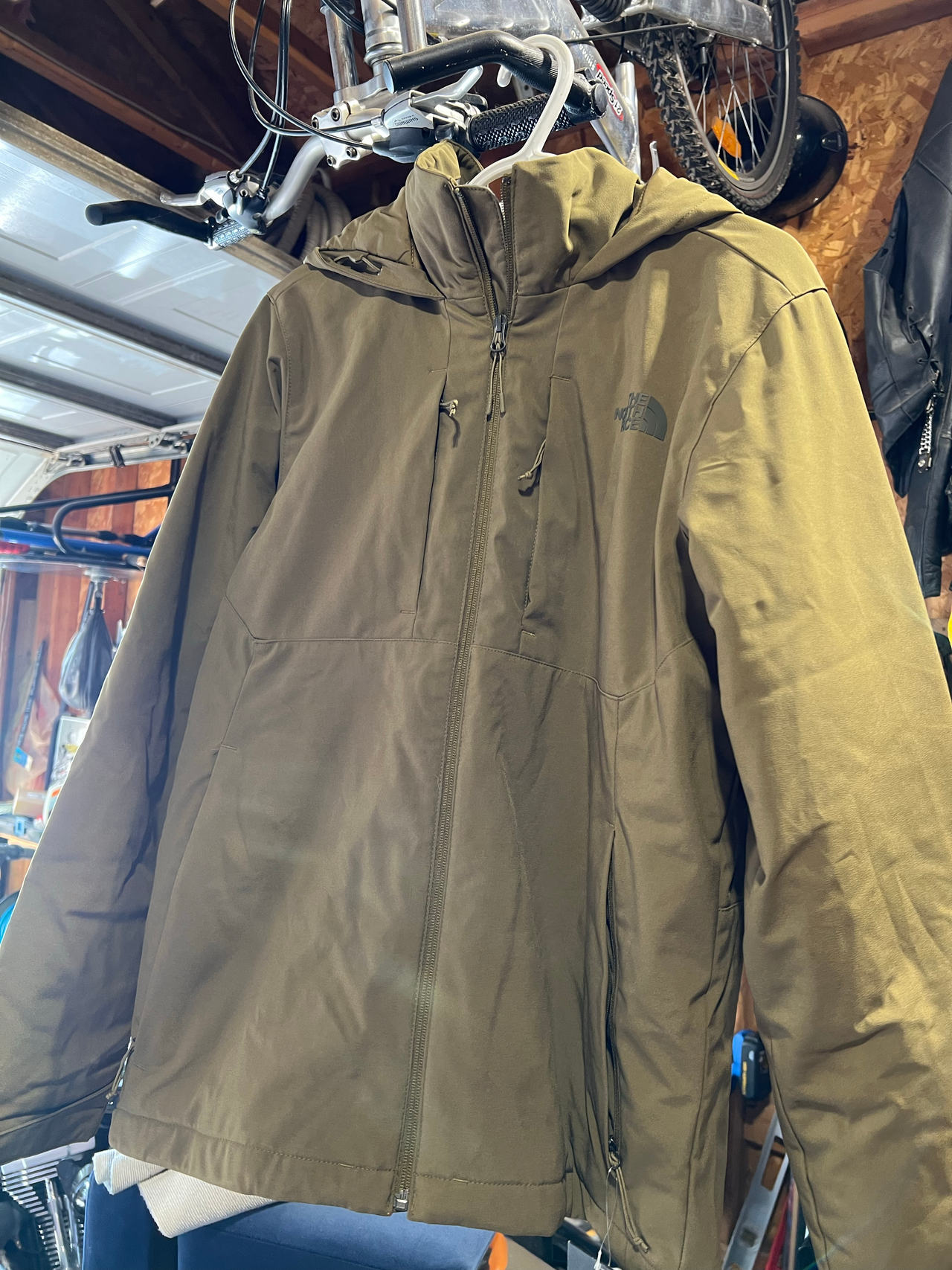 The North Face Apex Flex GTX 2.0 Jacket medium NWT