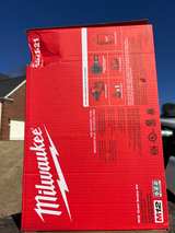 Milwaukee M12 Cordless Drain Snake Kit - Image 3