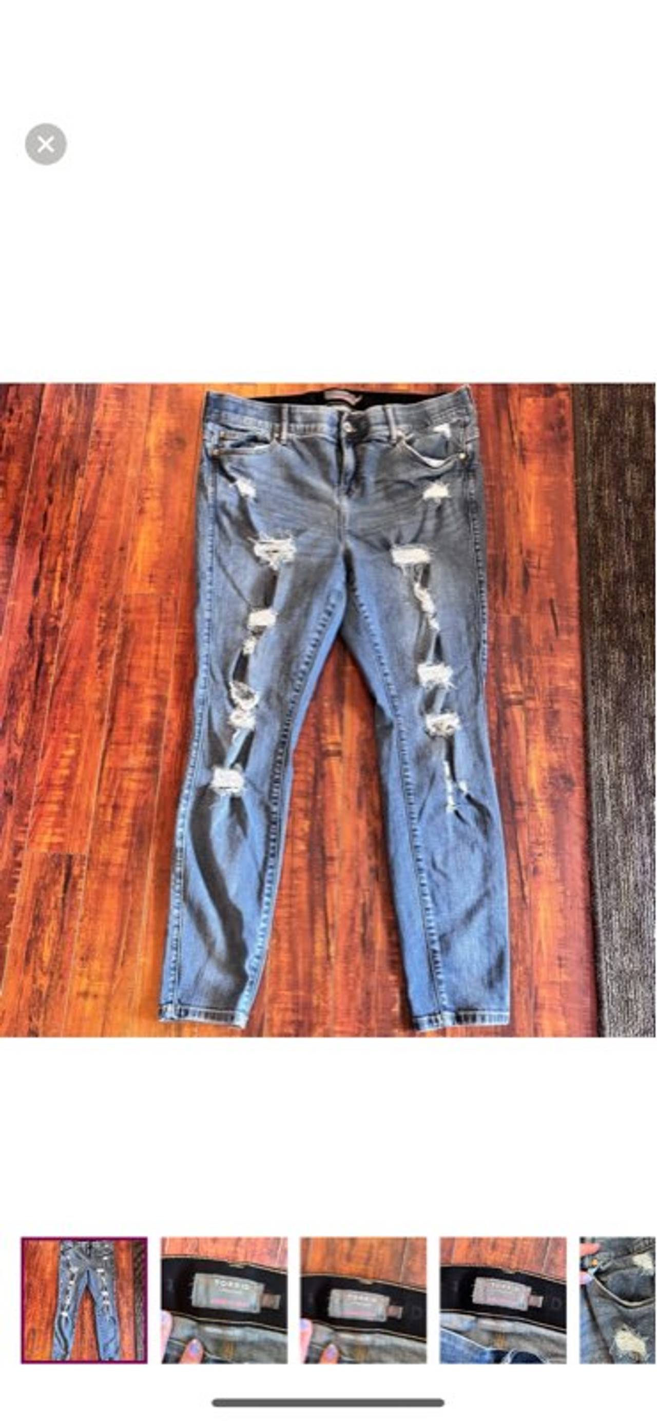 Torrid size 18 Distressed Skinny Jeans