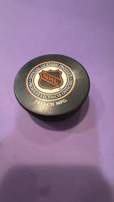 Jaromir Jagr Signed Pittsburgh Penguins Logo Puck – Trench Mfg – Vintage NHL Lic - Image 2