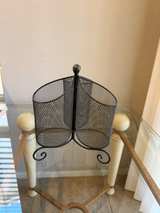 **MUST GO** Metal Utensil Holder - Image 1