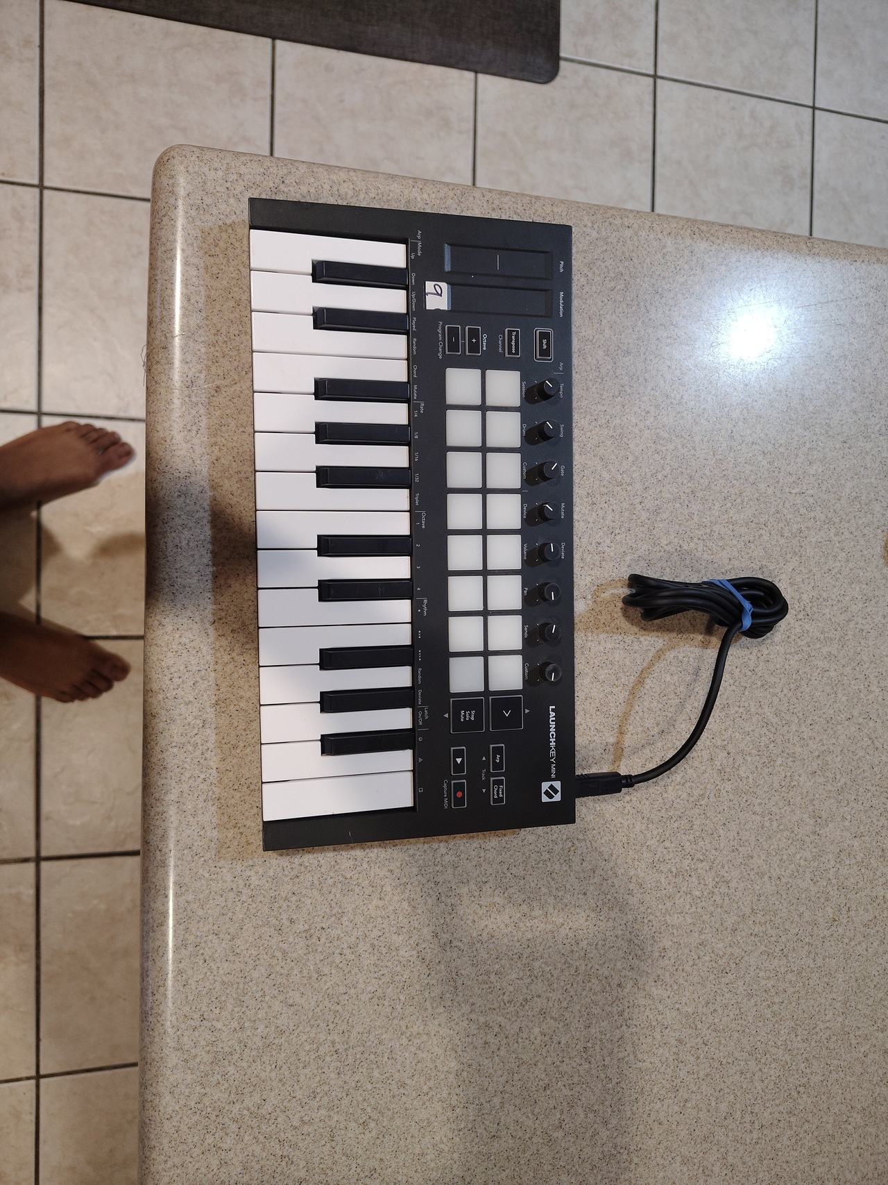 Novation Launchkey Mini MK3 MIDI Keyboard Controller