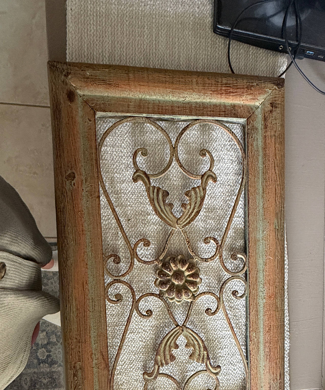 Rustic Wood and Metal Scroll Wall Art