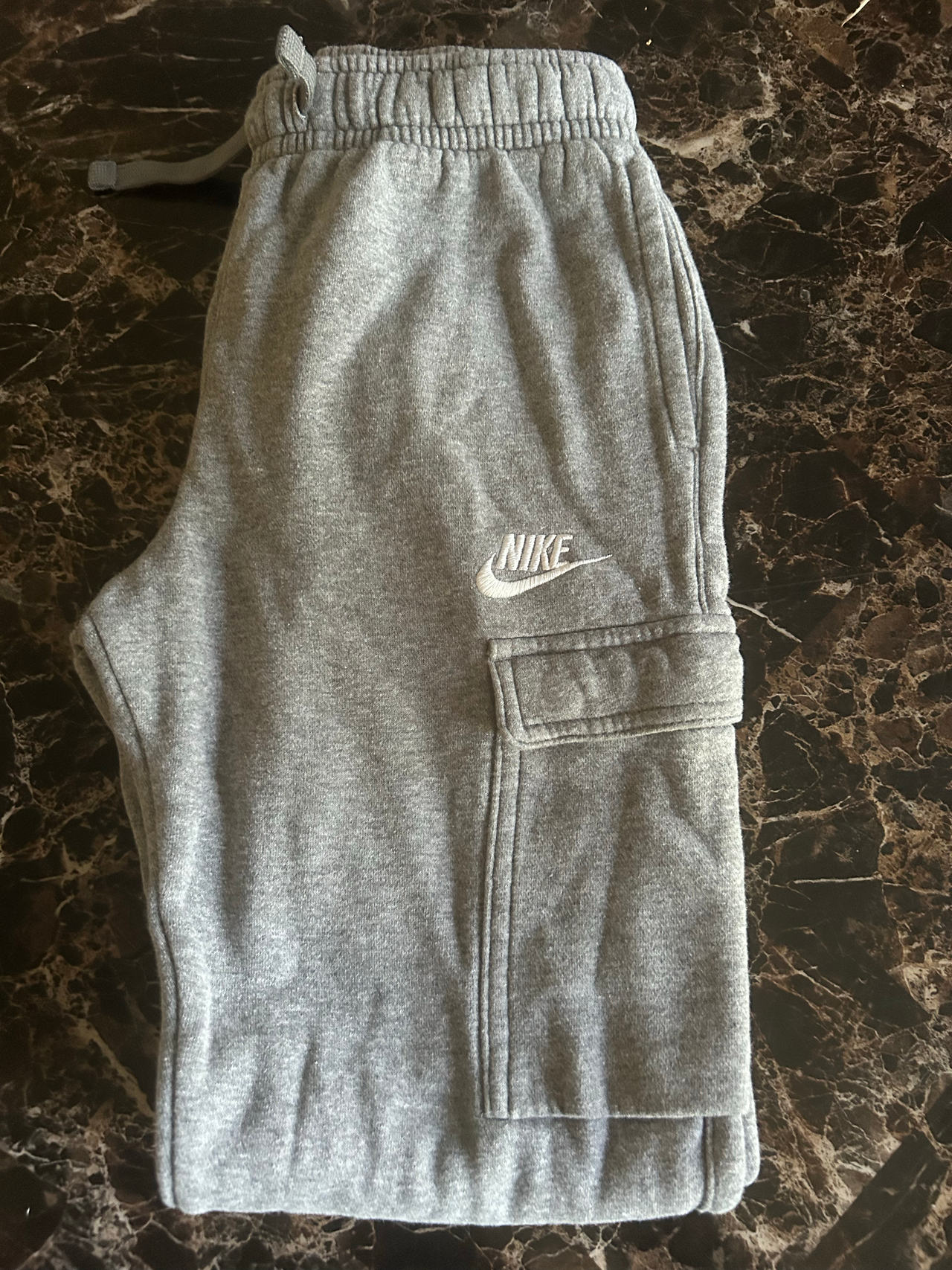 Nike Club Fleece Cargo Pants size Medium Youth 